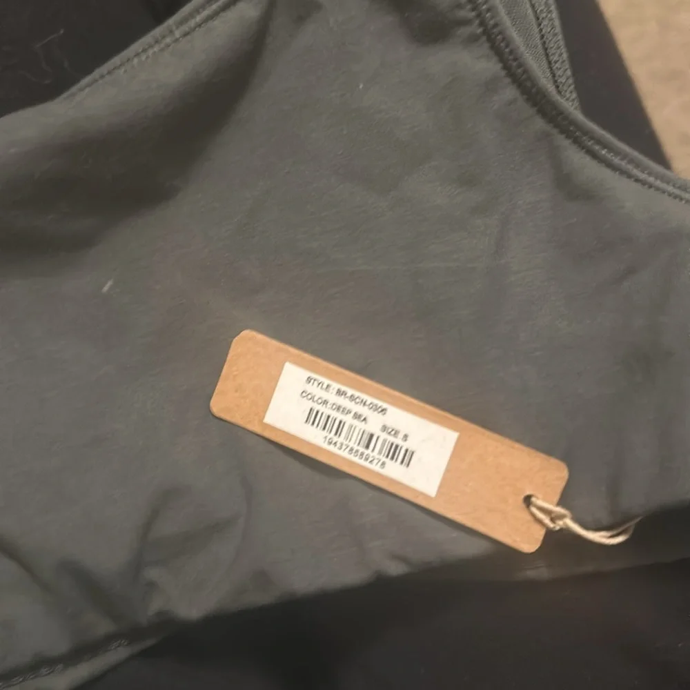 SKIMS Body Basics Wide Neck Bralette Deep Sea Small - Picture 2 of 2